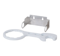 Water Filter with Replaceable Cartridge